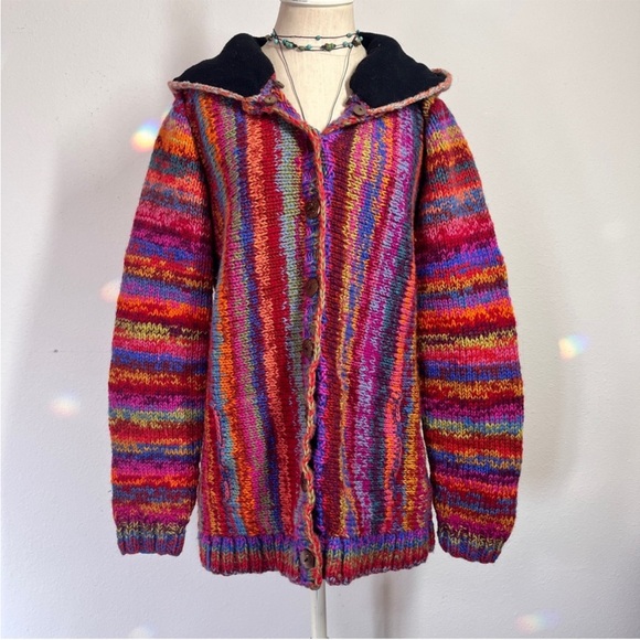 vintage 90’ Nepali multicolour Wool blend hooded sweater coconut shell buttons - Picture 1 of 7
